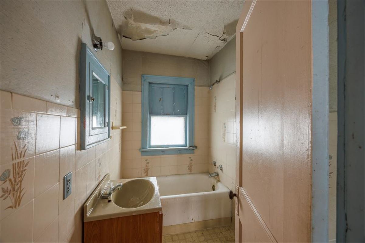127 E Taylor St, Flint photo 7