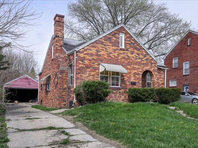 Find Out More About 224 W MC CLELLAN ST, FLINT 224 W MC CLELLAN ST, FLINT