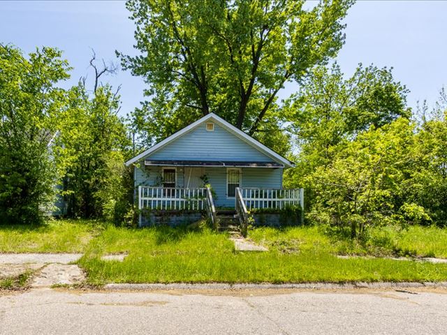 Find Out More About 250 E HOBSON AVE, FLINT 250 E HOBSON AVE, FLINT