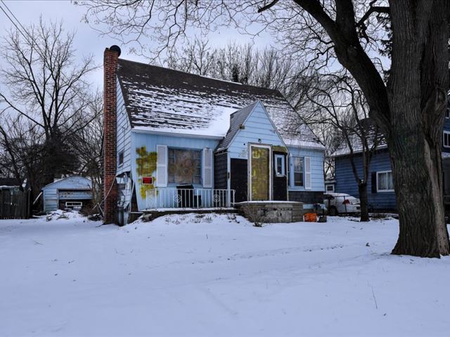 Find Out More About 2502 THOM ST, FLINT 2502 THOM ST, FLINT