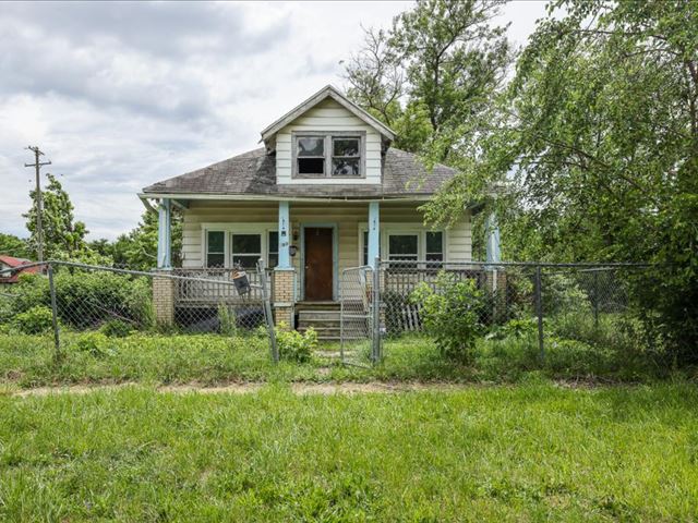 Find Out More About 326 EDWIN AVE, FLINT 326 EDWIN AVE, FLINT