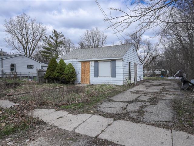 Find Out More About 3408 W PARKWAY AVE, FLINT 3408 W PARKWAY AVE, FLINT