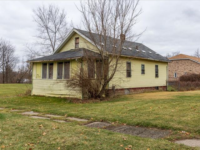Find Out More About 406 E VAN WAGONER AVE, FLINT 406 E VAN WAGONER AVE, FLINT
