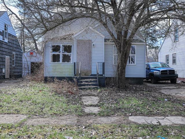 Find Out More About 621 W PULASKI ST, FLINT 621 W PULASKI ST, FLINT