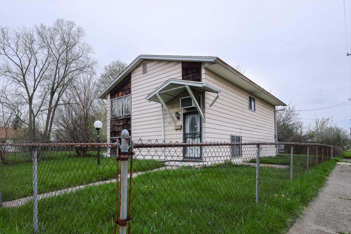 779 E Russell Ave, Flint photo 2