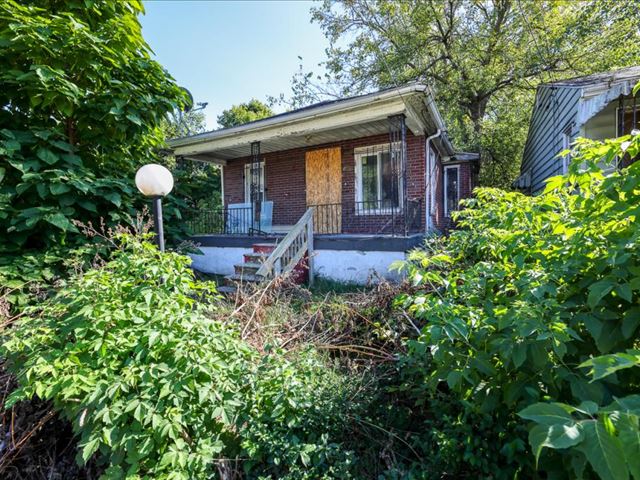 Find Out More About 806 CARTON ST, FLINT 806 CARTON ST, FLINT