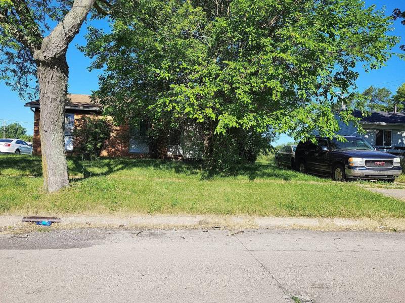 6137 HILTON LN, MOUNT MORRIS, MI 48458 Genesee County Land Bank