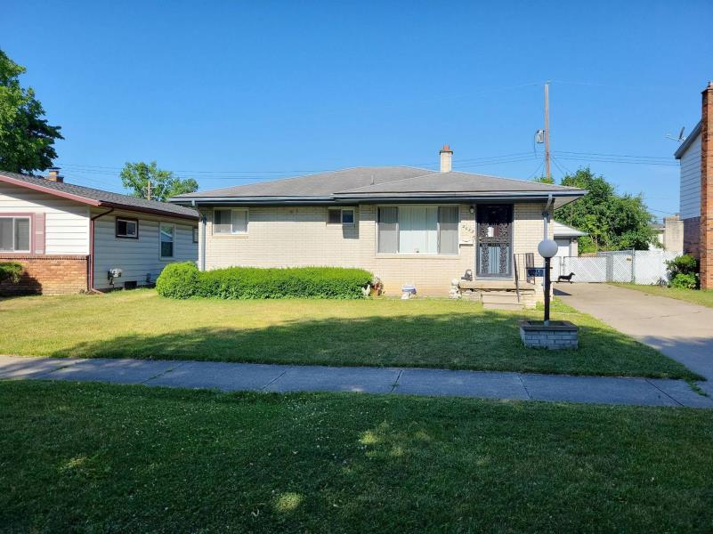 2050 WHITTLESEY ST, FLINT, MI 48503 Genesee County Land Bank